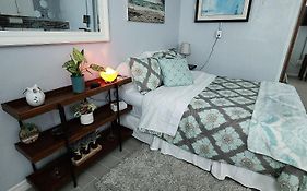 Sweet Studio In Sarasota
